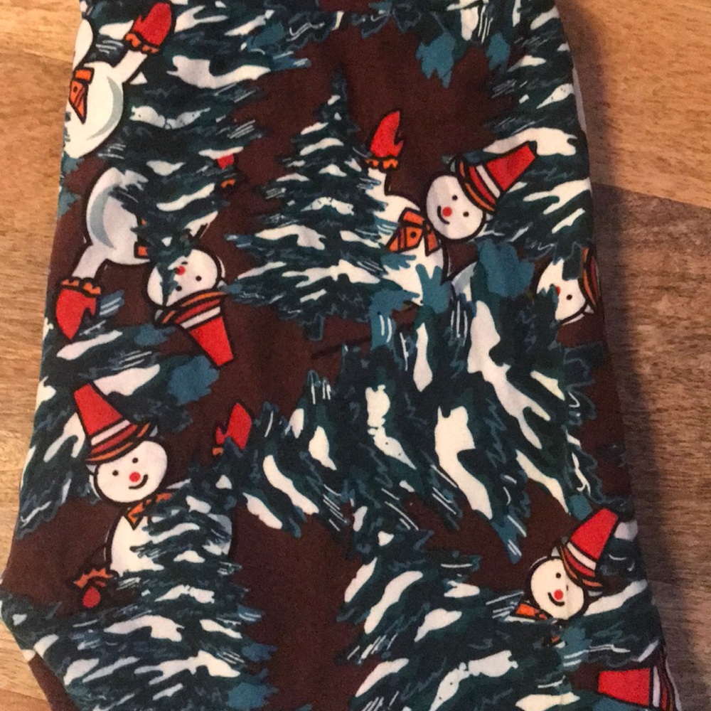 Lularoe OS leggings snowman